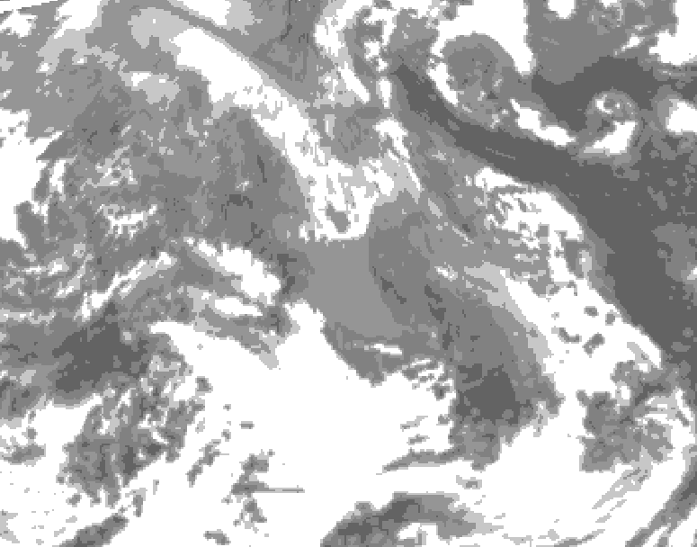GDPS total cloud 132 hour forecast chart for Canada based on 2026/04/16 1200Z data