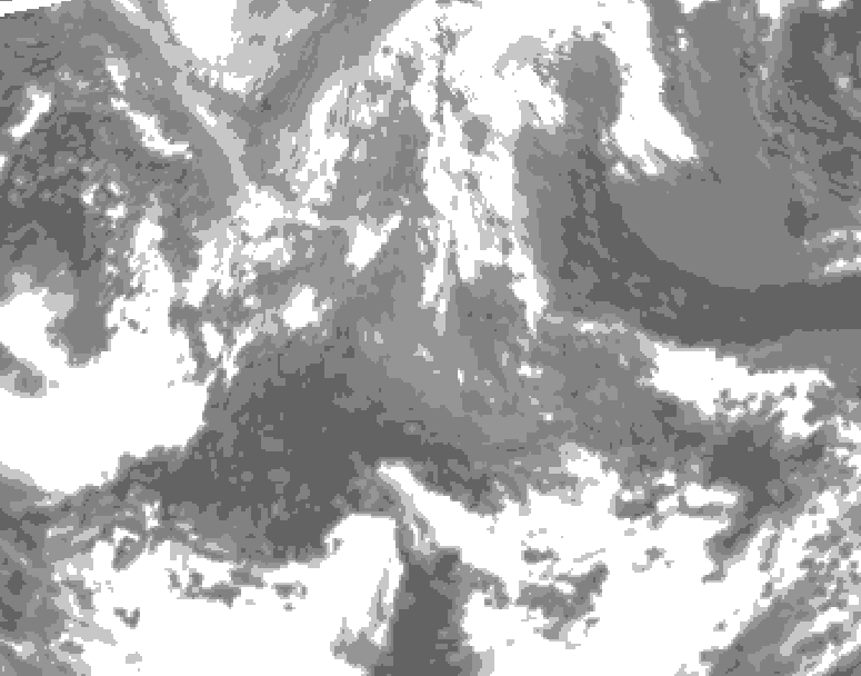 GDPS total cloud 132 hour forecast chart for Canada based on 2026/04/18 0000Z data