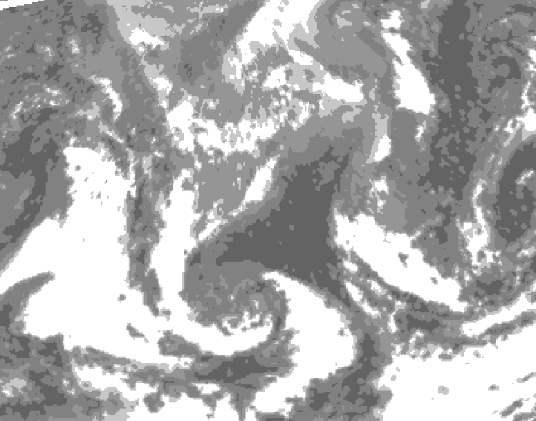 GDPS total cloud 132 hour forecast chart for Canada based on 2026/04/20 0000Z data