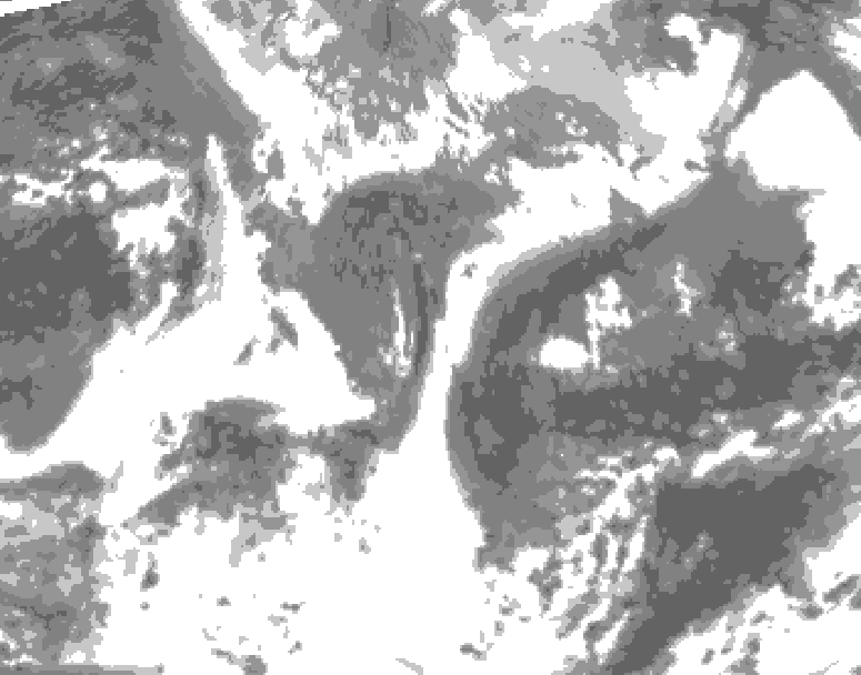 GDPS total cloud 132 hour forecast chart for Canada based on 2026/04/27 1200Z data