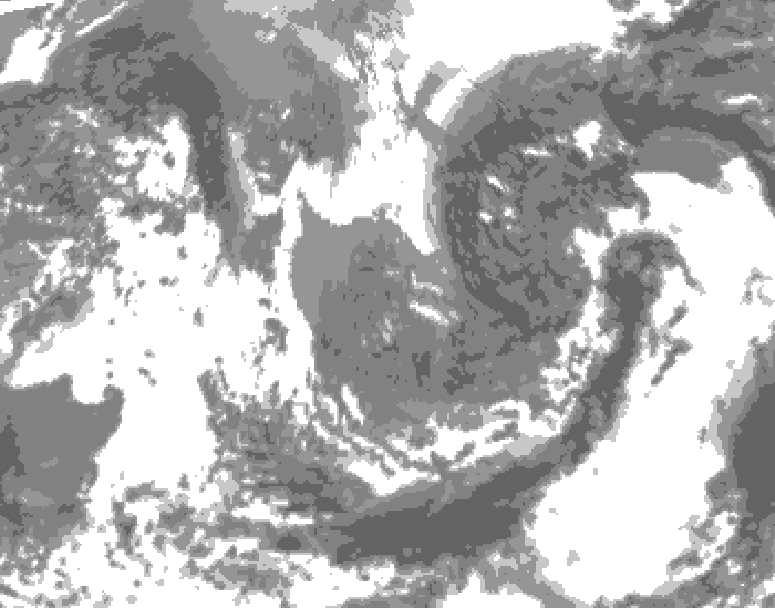 GDPS total cloud 132 hour forecast chart for Canada based on 2026/04/30 1200Z data
