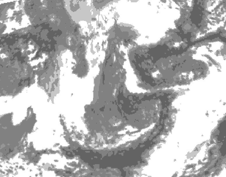 GDPS total cloud 018 hour forecast chart for Canada based on 2026/05/05 0000Z data