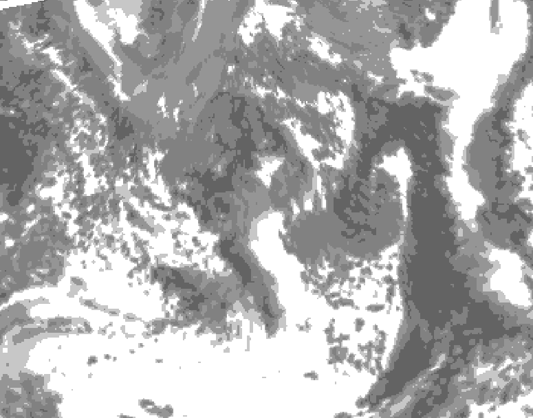 GDPS total cloud 132 hour forecast chart for Canada based on 2026/05/06 1200Z data